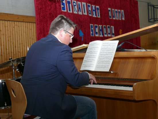 Jan-Raphael Kemnitzer am Klavier