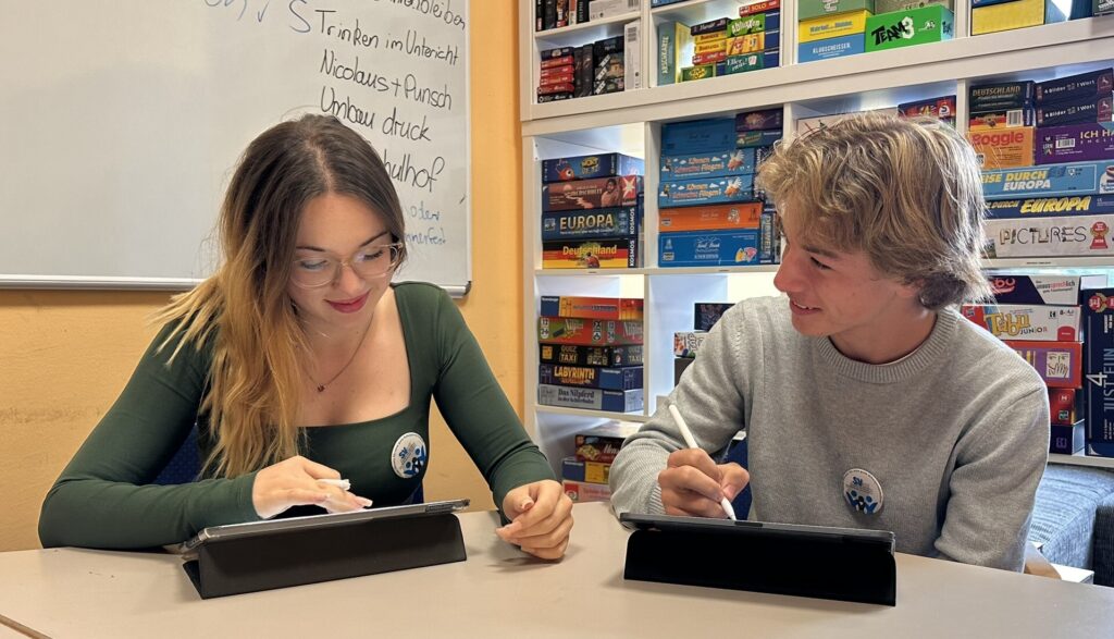 Das neue SV-Team der Boeselager-Realschule Ahrweiler: Sophia Jonas und Paul Diedrich aus der Klasse 10a